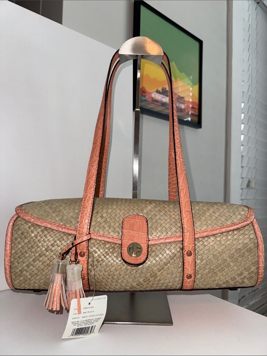 Liz Claiborne Handbags - Vintage Liz Claiborne Great Expectations Y2K Barrel Shoulder Bag
